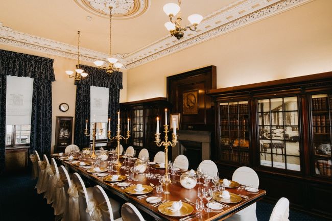 Lister room dressed by 1599